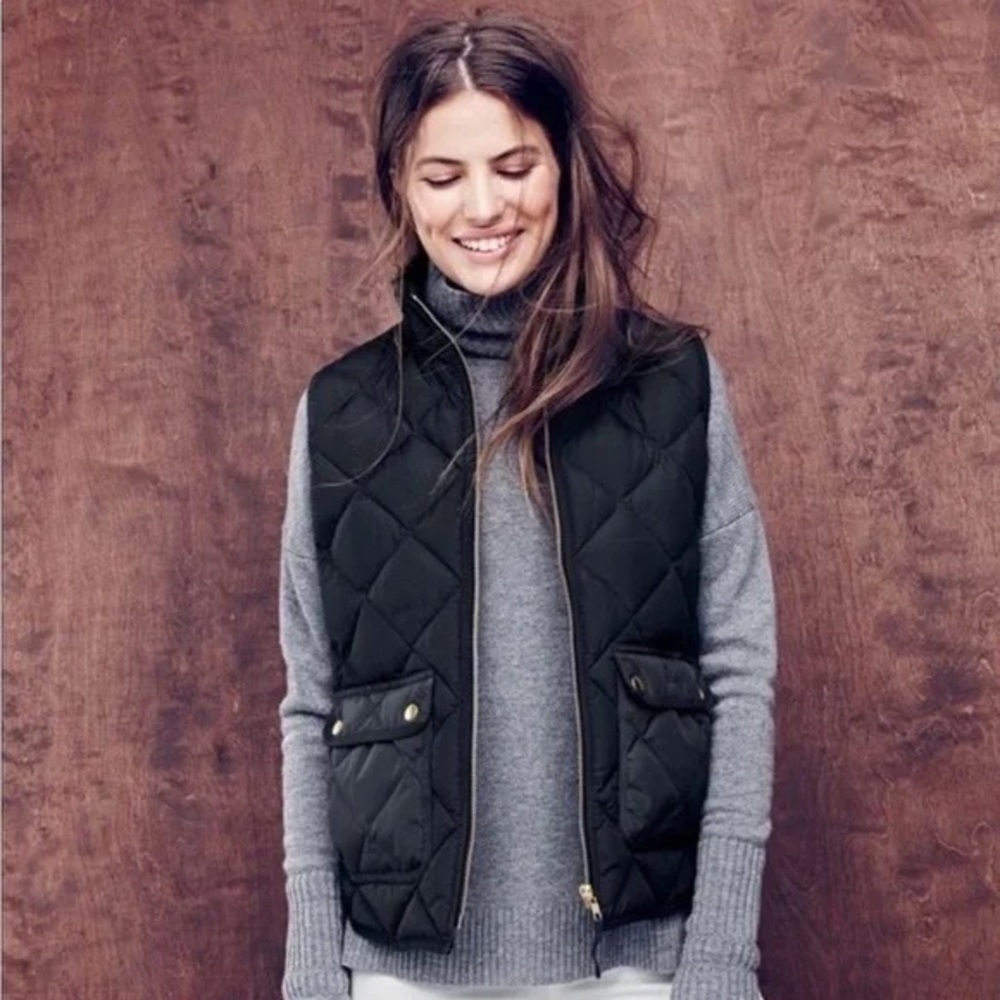J Crew Excursion Down Vest size small Black - Picture 2 of 12